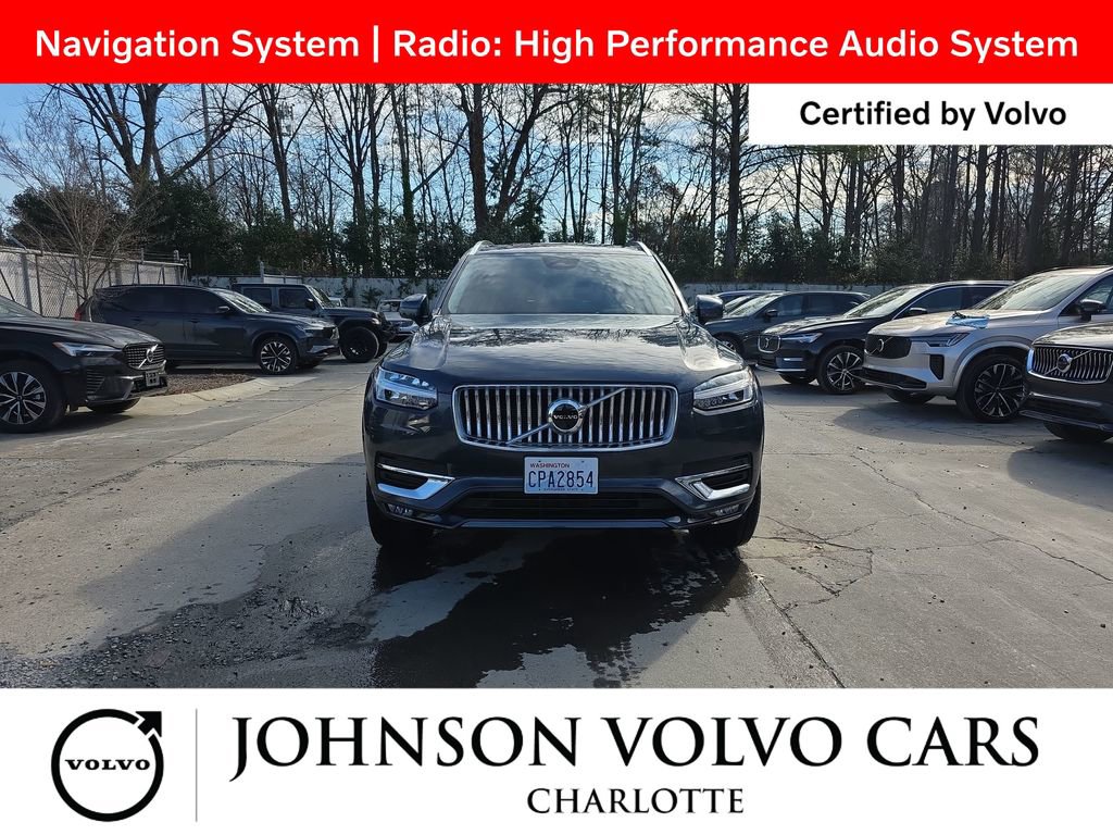 Certified 2025 Volvo XC90 B5 Core image 3