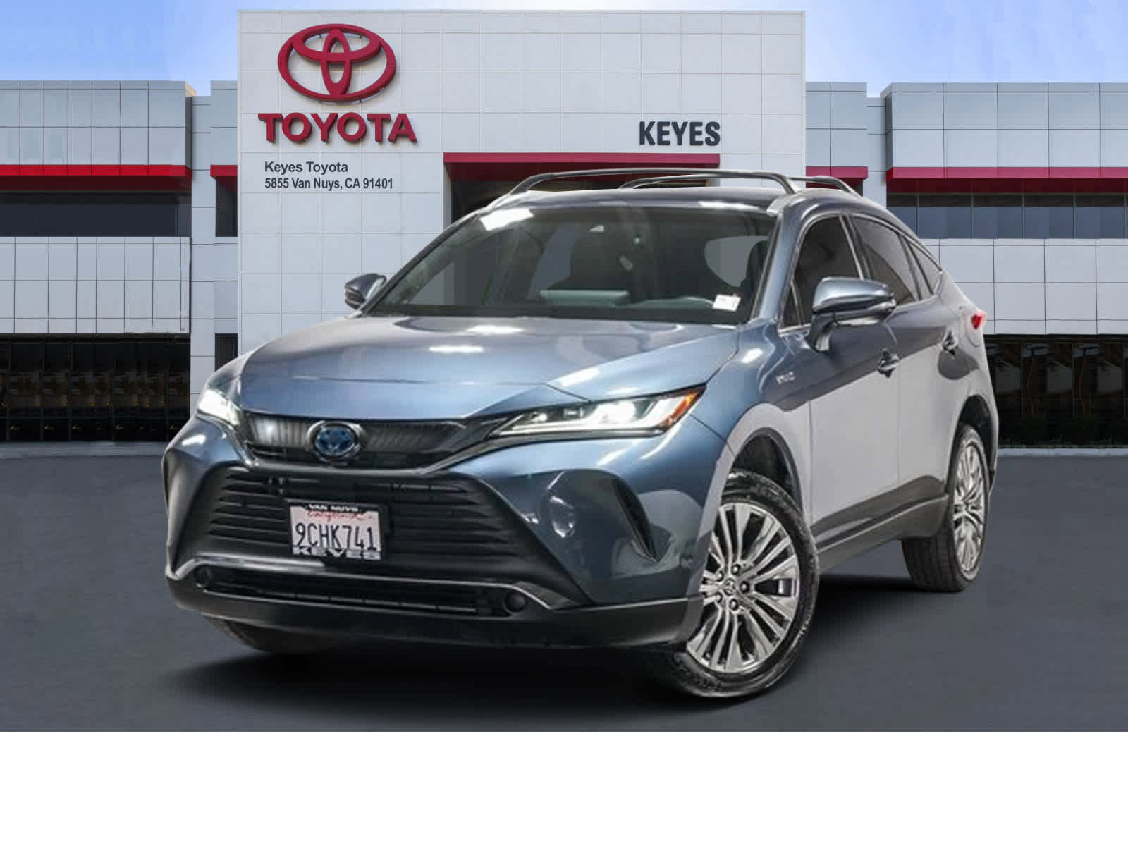 Used 2021 Toyota Venza XLE w/ Softex Package