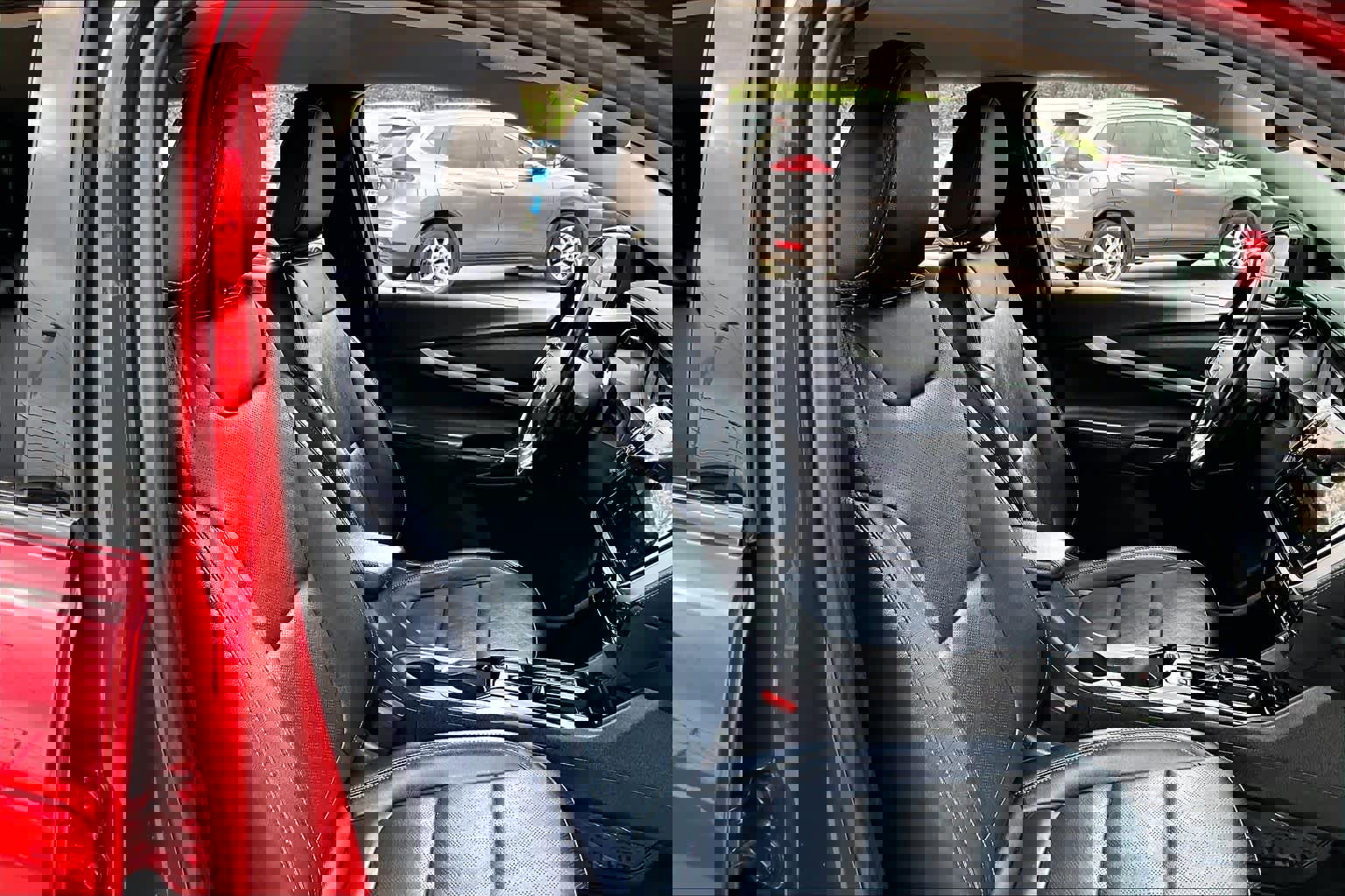 Used 2023 Chevrolet Bolt EUV LT w/ Convenience Package image 8