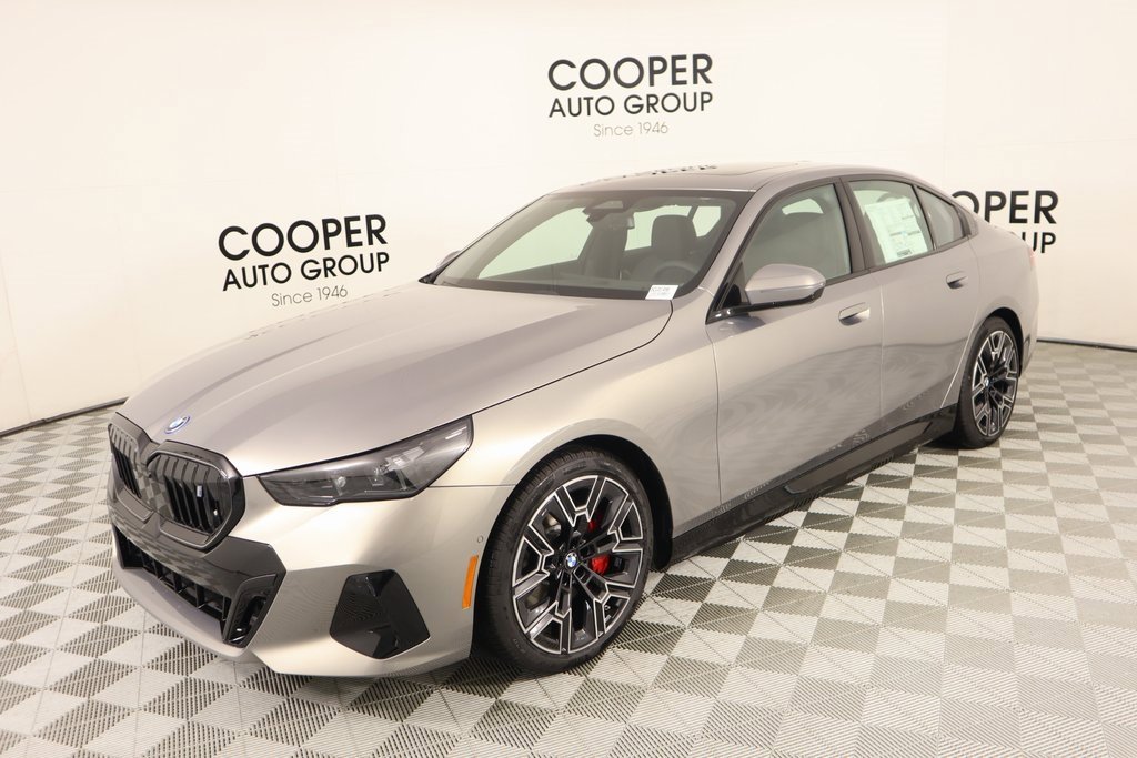 New 2025 BMW i5 xDrive40 w/ M Sport Package image 11