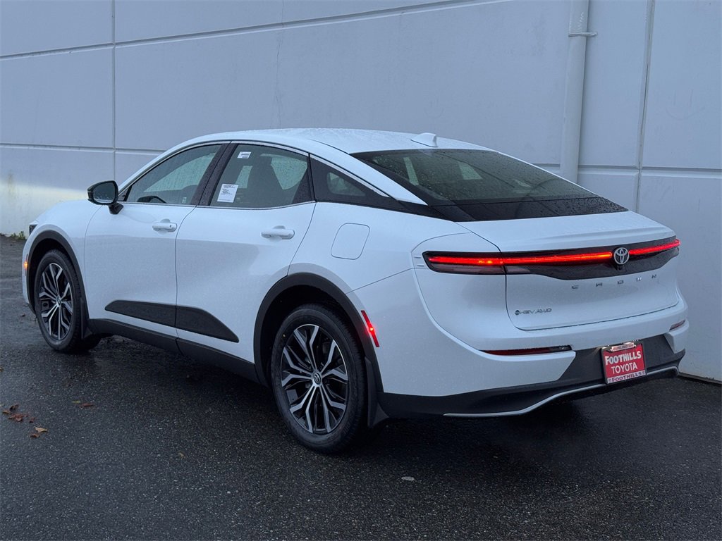 New 2026 Toyota Crown XLE image 5