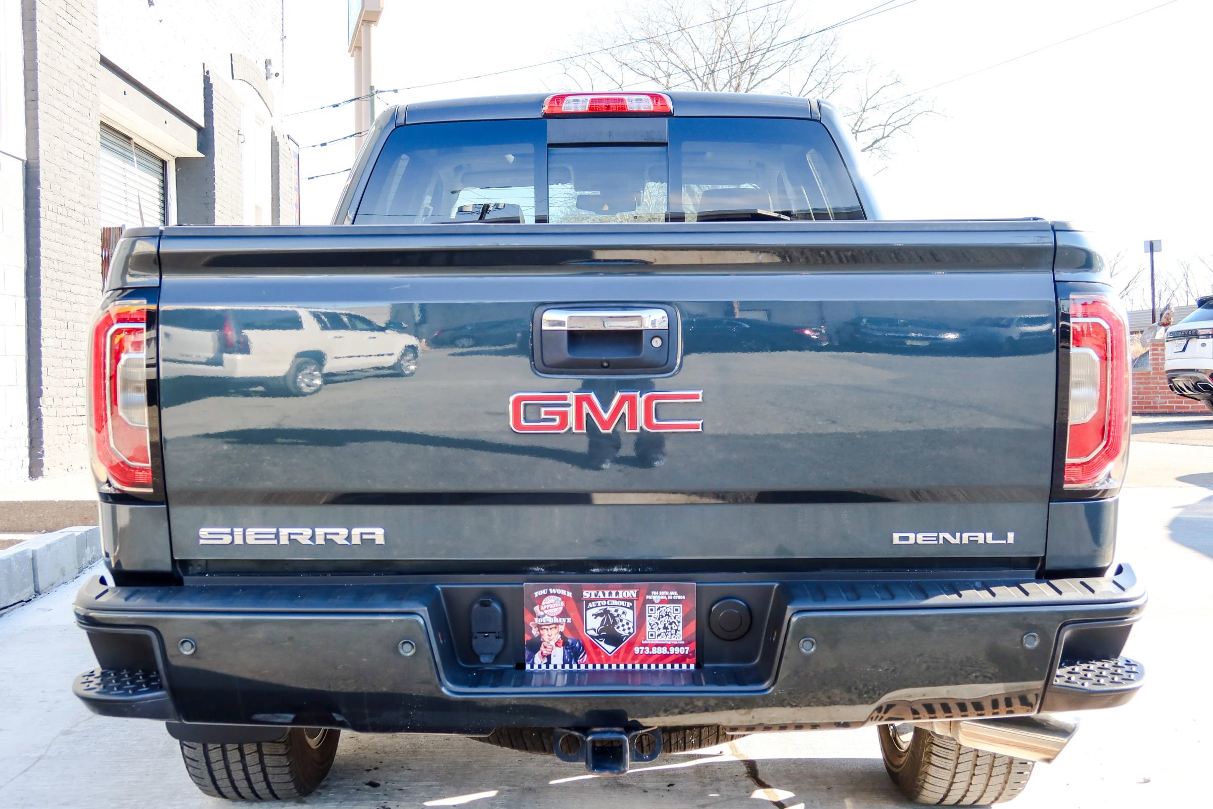 Used 2018 GMC Sierra 1500 Denali w/ LPO, Protection Package image 7