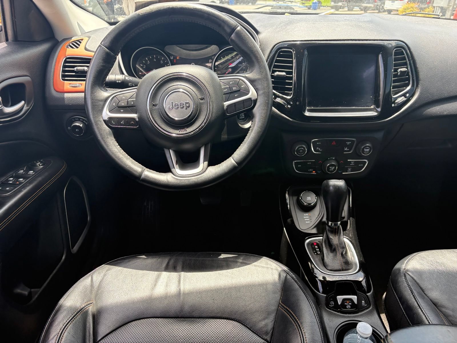 Used 2017 Jeep Compass Limited AWD/4WD image 10