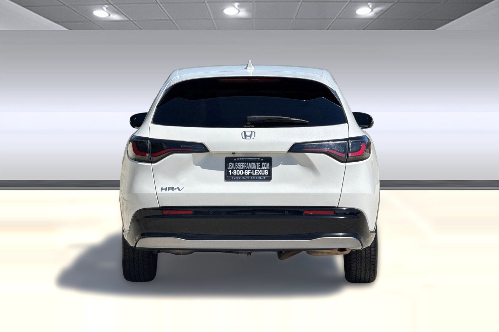 Used 2023 Honda HR-V EX-L image 10