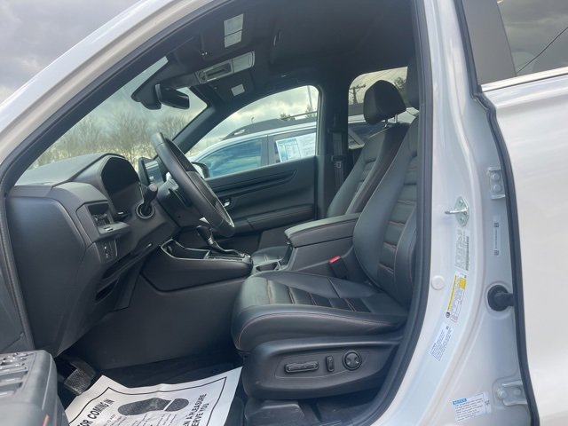 Used 2025 Honda CR-V Sport-L image 9