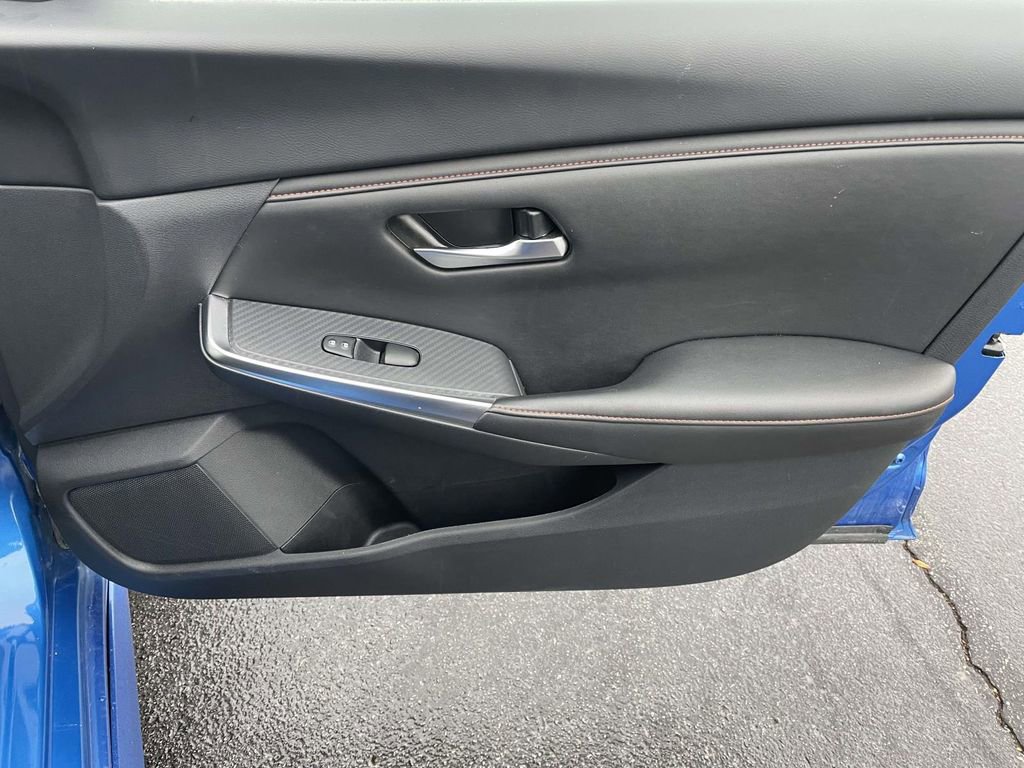 Used 2025 Nissan Sentra SR image 45