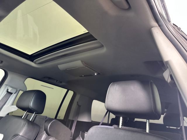 Used 2015 Chevrolet Suburban LT AWD/4WD image 12