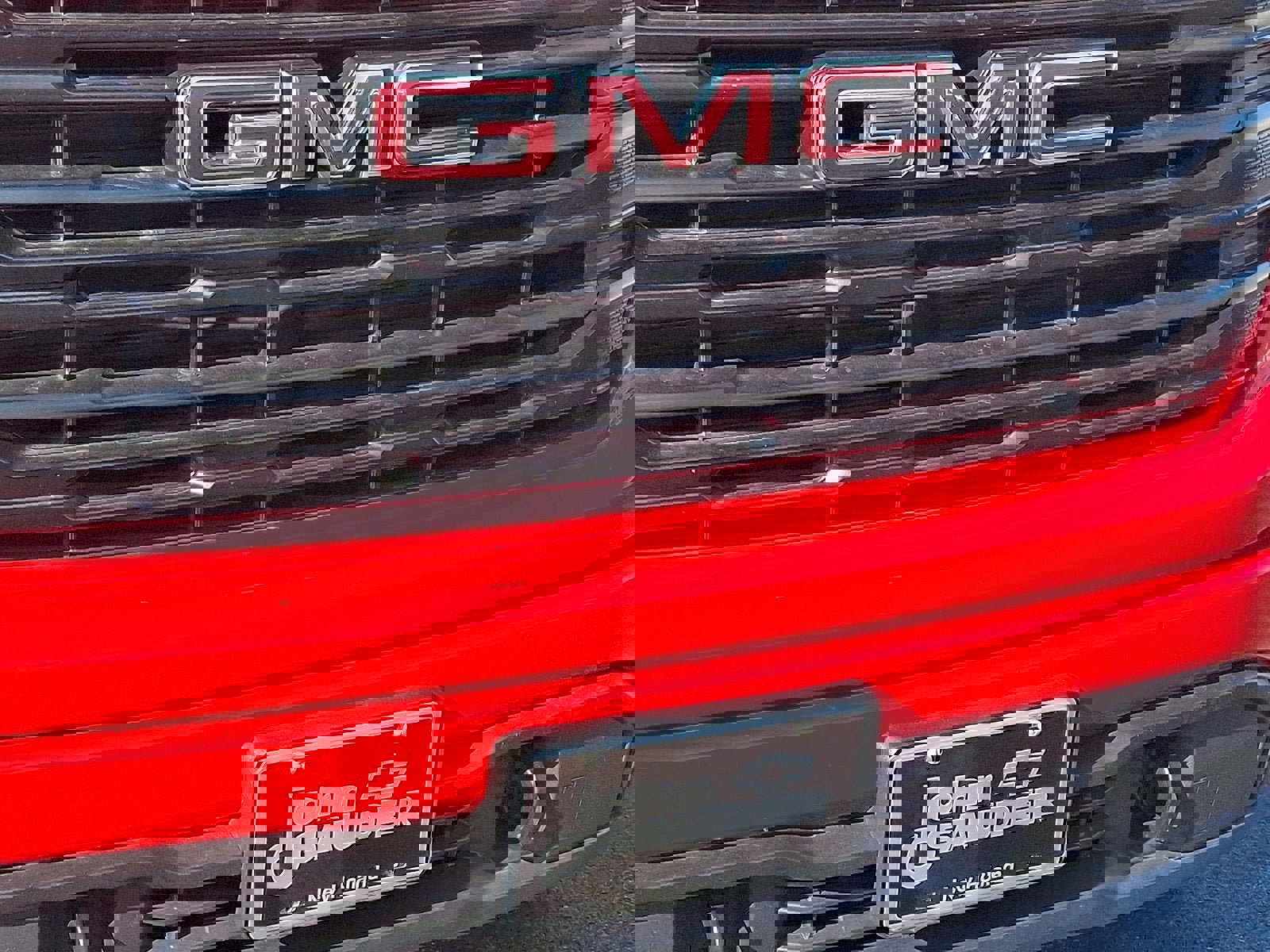 Used 2023 GMC Sierra 1500 Pro w/ Graphite Edition image 30