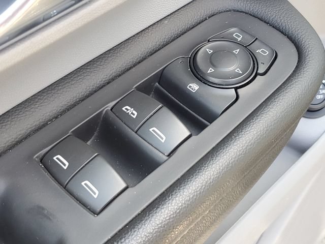 Used 2024 GMC Terrain SLT FWD image 21
