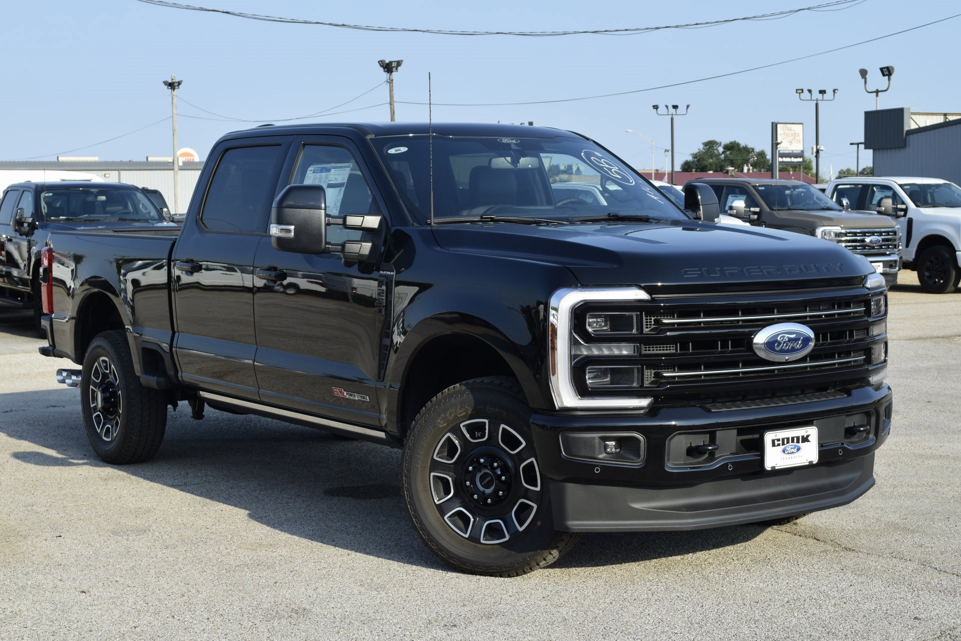 New 2026 Ford F250 Platinum image 3