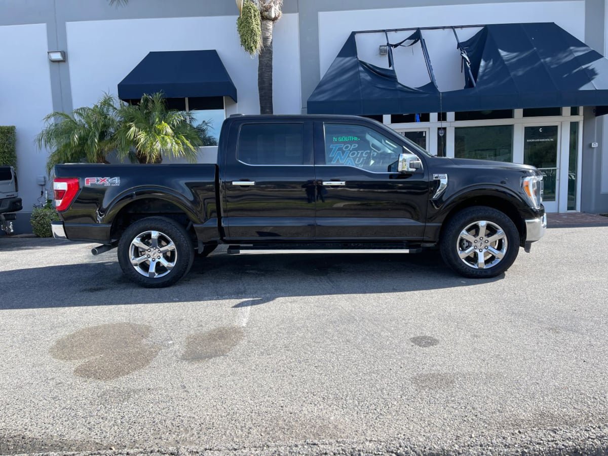 Used 2022 Ford F150 Lariat AWD/4WD image 4