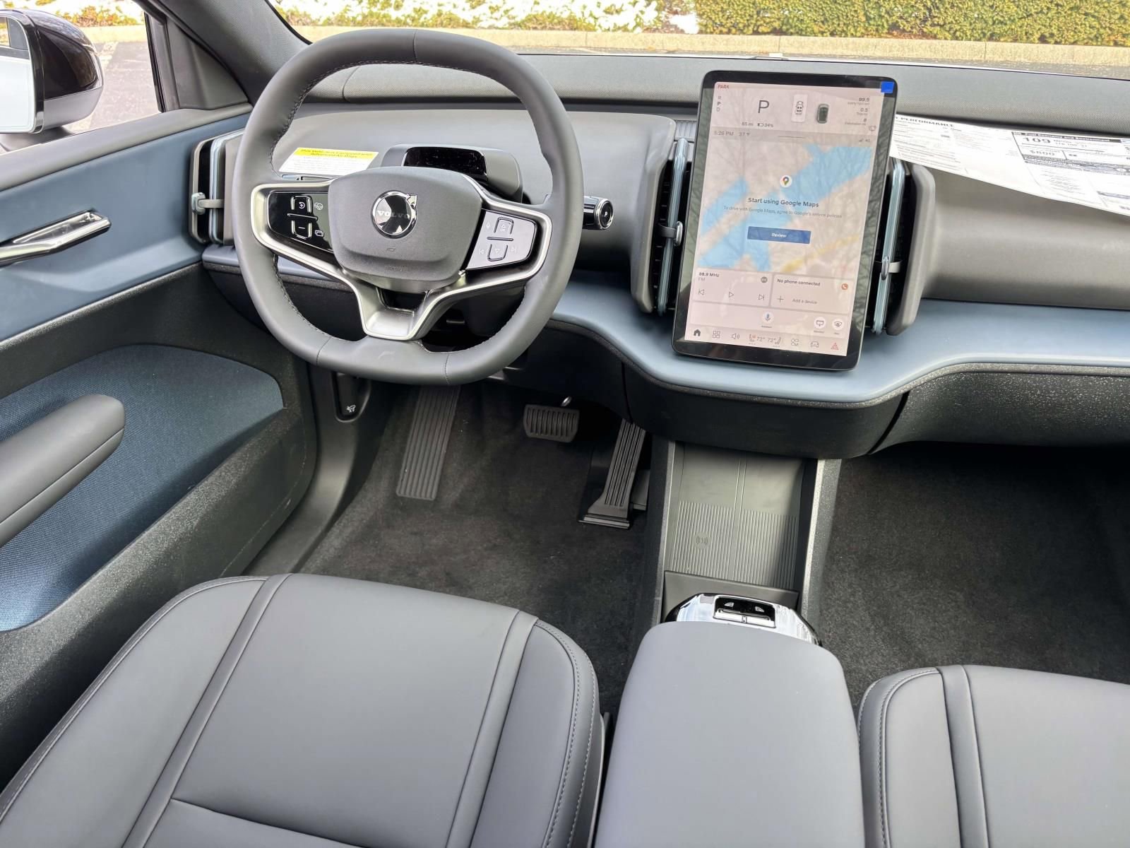 New 2026 Volvo EX30 Plus w/ Protection Package Premier AWD/4WD image 28