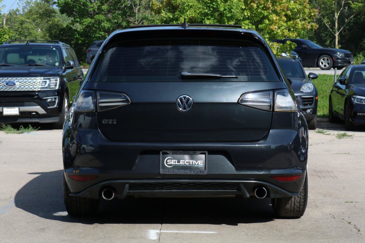 Used 2015 Volkswagen GTI SE w/ Lighting Package (SEL) FWD image 11