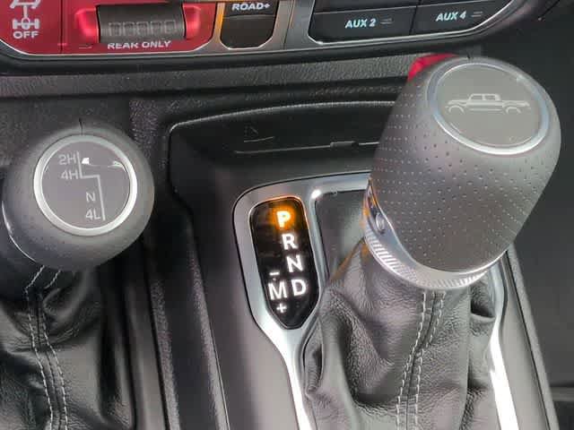 New 2026 Jeep Gladiator Mojave AWD/4WD image 32