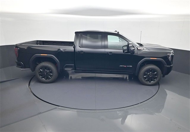 New 2026 GMC Sierra 3500 AT4 w/ AT4 Premium Plus Package image 16