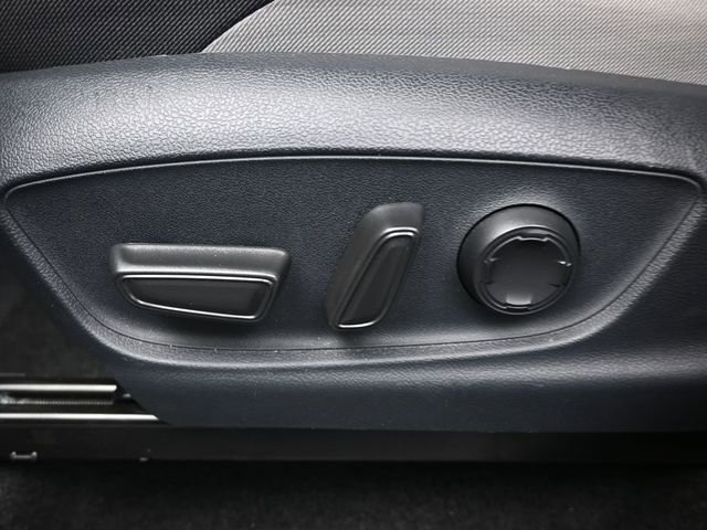 Certified 2025 Toyota Tacoma TRD Off-Road w/ TRD Off Road Upgrade Package image 33