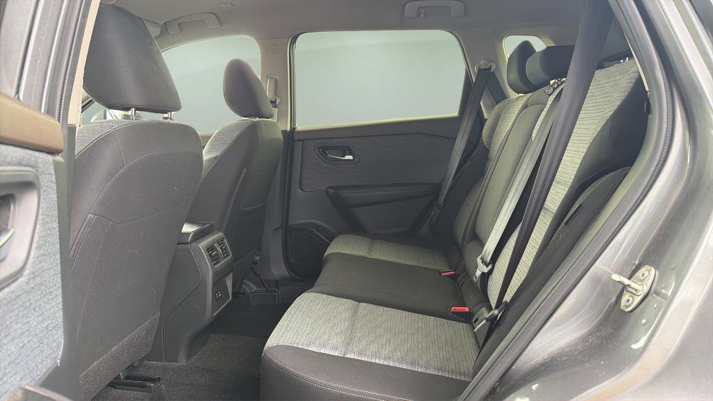 Certified 2023 Nissan Rogue SV AWD/4WD image 13