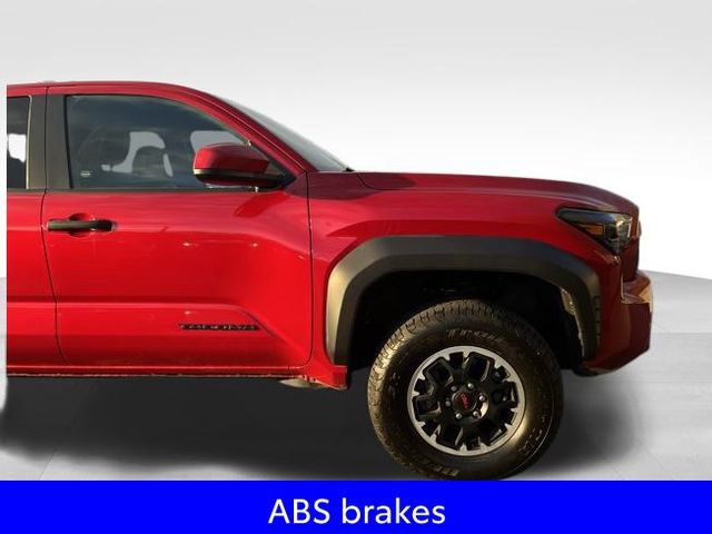 Used 2024 Toyota Tacoma TRD Sport image 11