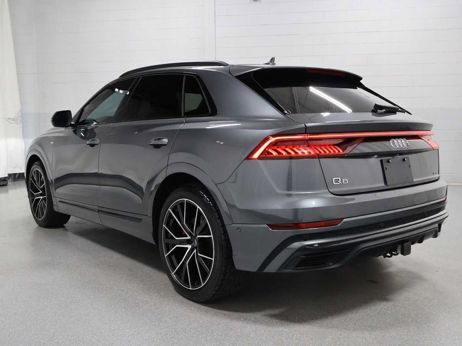 Used 2020 Audi Q8 Prestige w/ Prestige Package AWD/4WD image 3