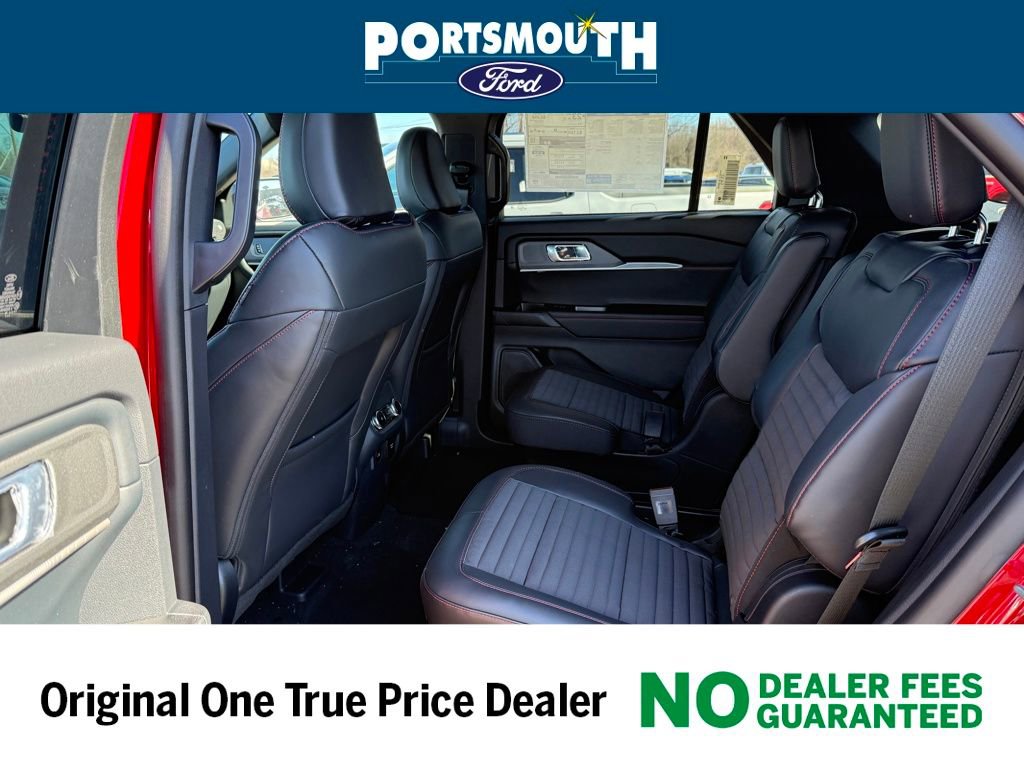 New 2026 Ford Explorer ST-Line w/ ST-Line Street Pack image 5