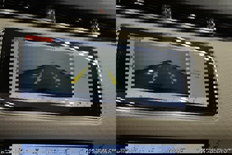 Used 2020 Land Rover Range Rover Velar S image 33