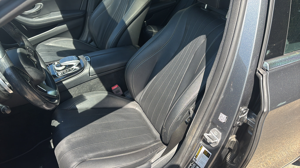 Used 2017 Mercedes-Benz E 300 4MATIC image 19