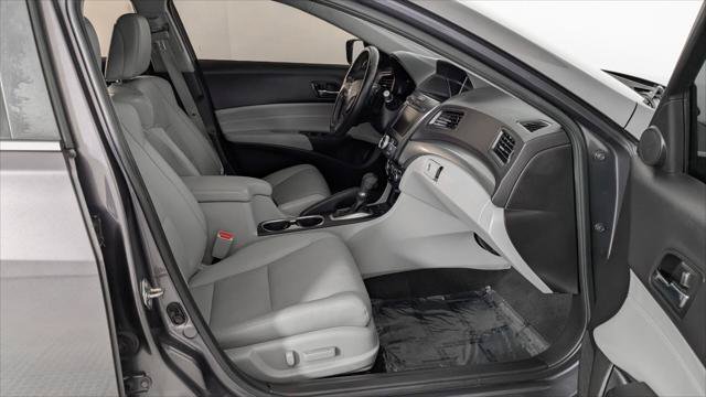 Used 2017 Acura ILX w/ Premium Package FWD image 22