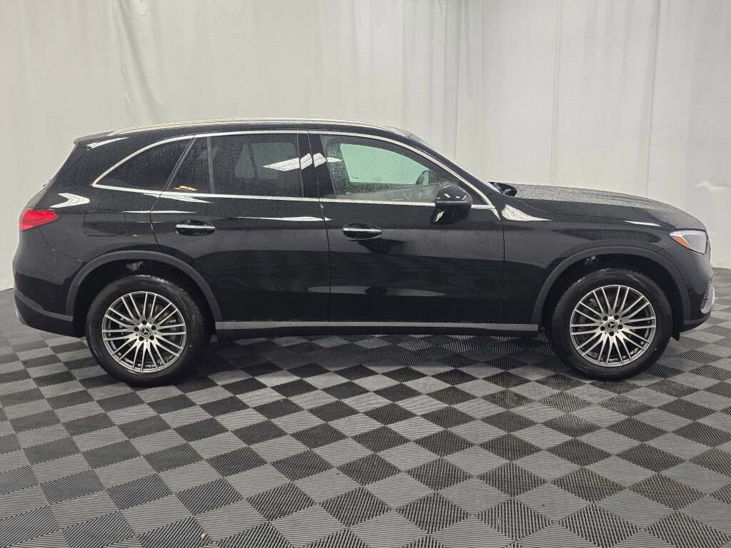 New 2026 Mercedes-Benz GLC 300 4MATIC image 7