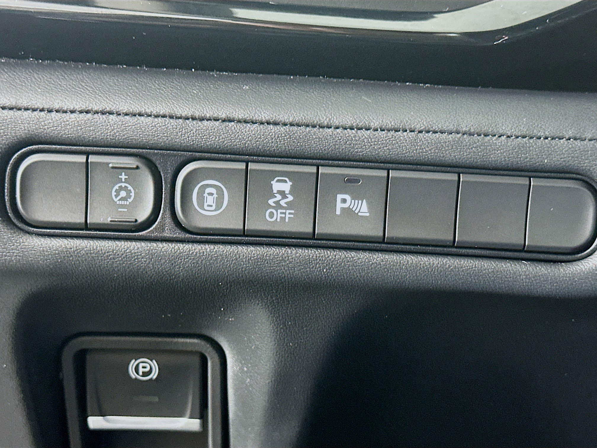 Used 2023 Acura MDX FWD w/ Technology Package image 16