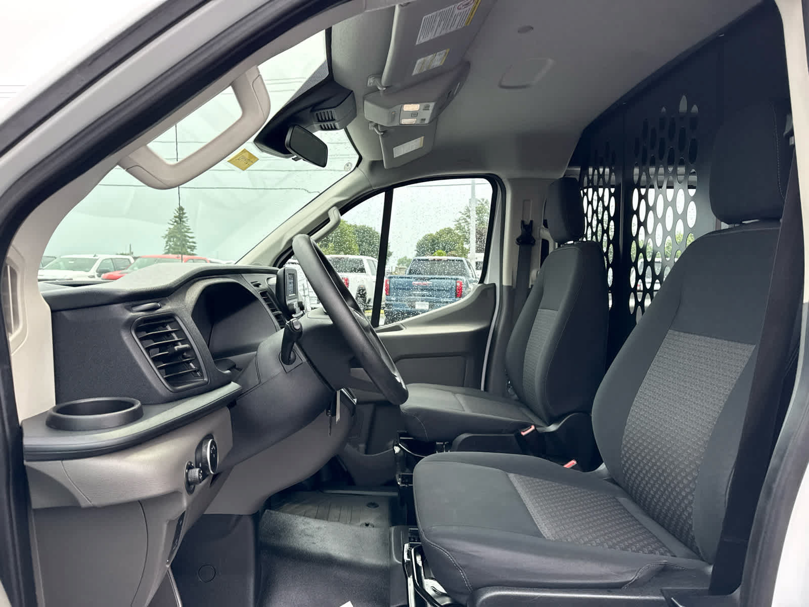 Used 2025 Ford Transit 250 Low Roof w/ Exterior Upgrade Package RWD image 11