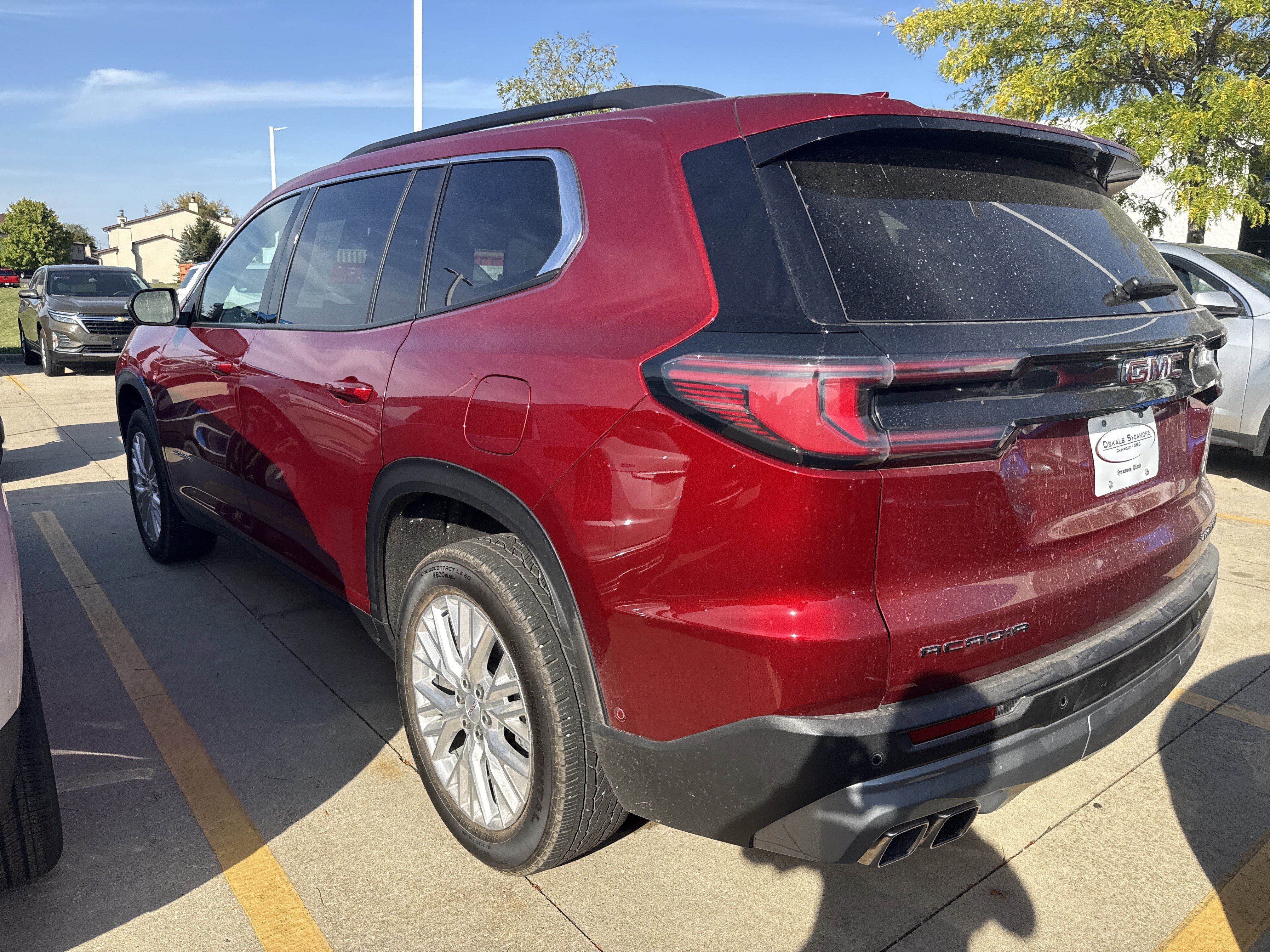Used 2024 GMC Acadia Elevation w/ Super Cruise Package image 9