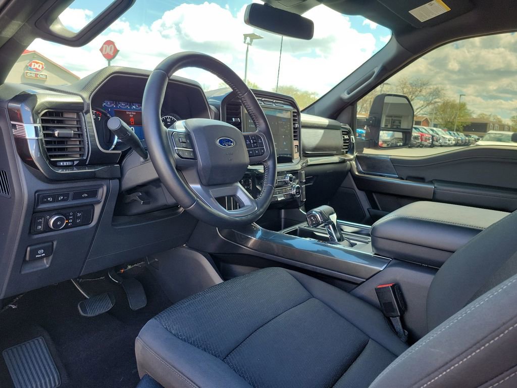 Certified 2021 Ford F150 XLT w/ Equipment Group 302A High image 21