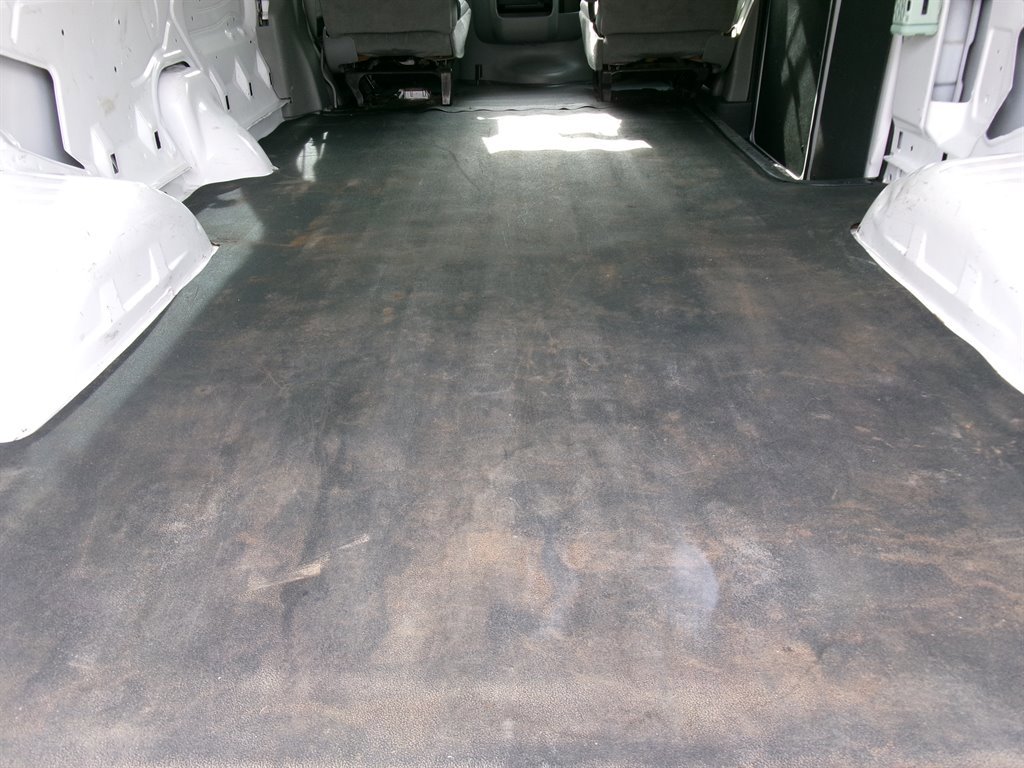 Used 2011 Ford E-150 and Econoline 150 w/ PWR Group RWD image 9