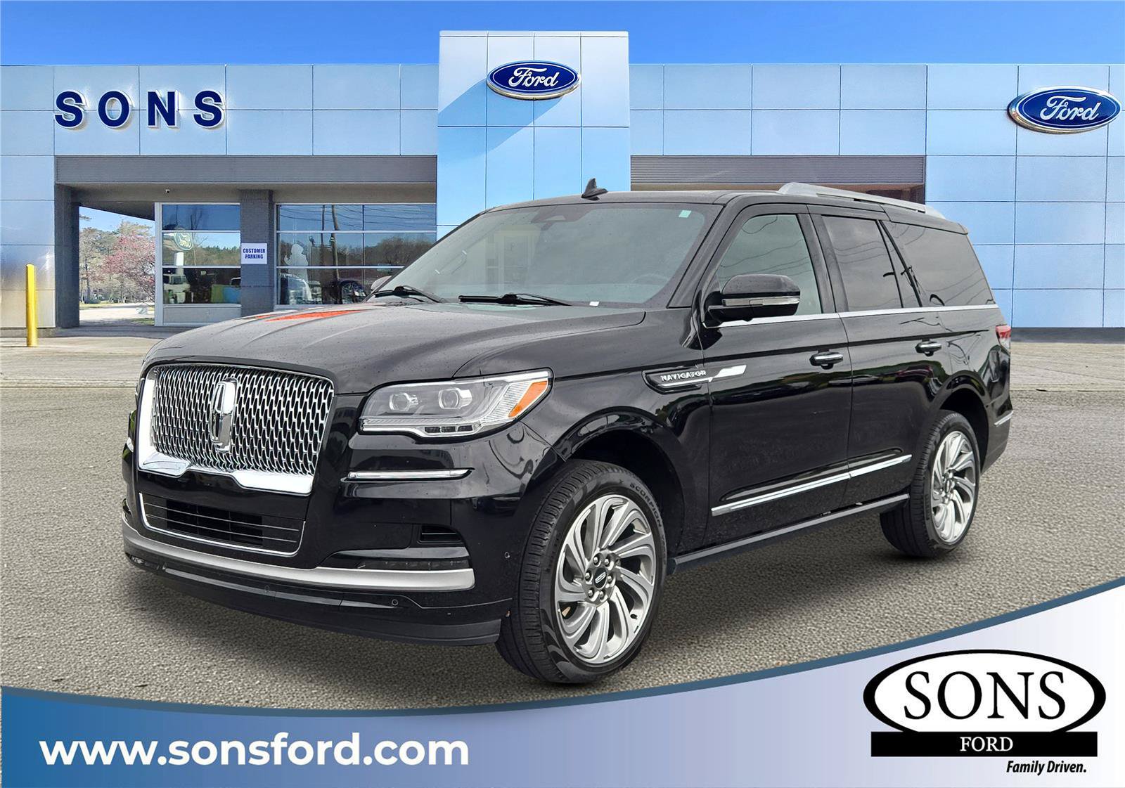 Used 2024 Lincoln Navigator Premiere