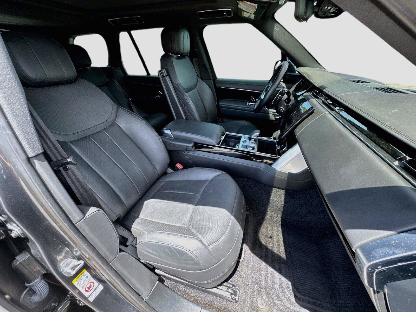 Used 2023 Land Rover Range Rover SE AWD/4WD image 14