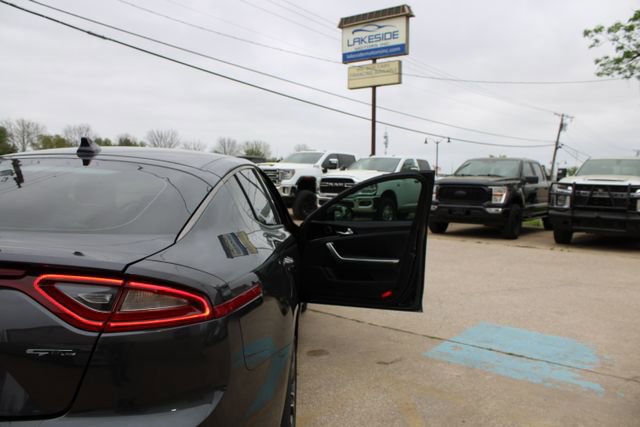 Used 2020 Kia Stinger GT-Line RWD image 40