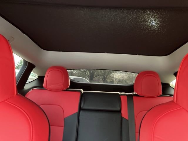 Used 2021 Tesla Model Y Long Range image 23