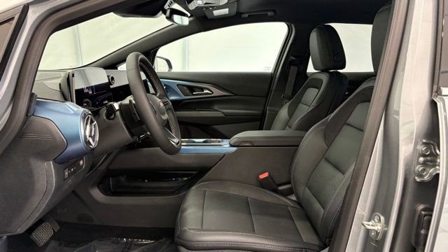 New 2026 Chevrolet Equinox EV LT FWD image 13