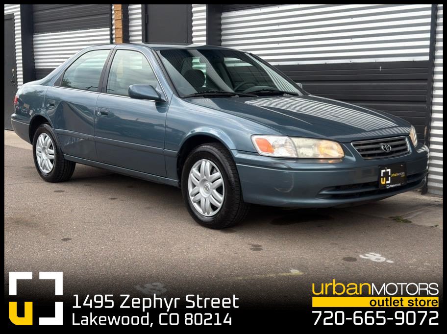 Used 2001 Toyota Camry LE