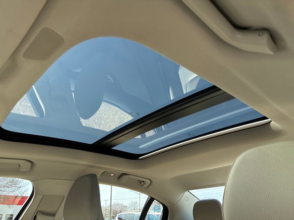 Used 2024 Volvo S60 B5 Core image 21