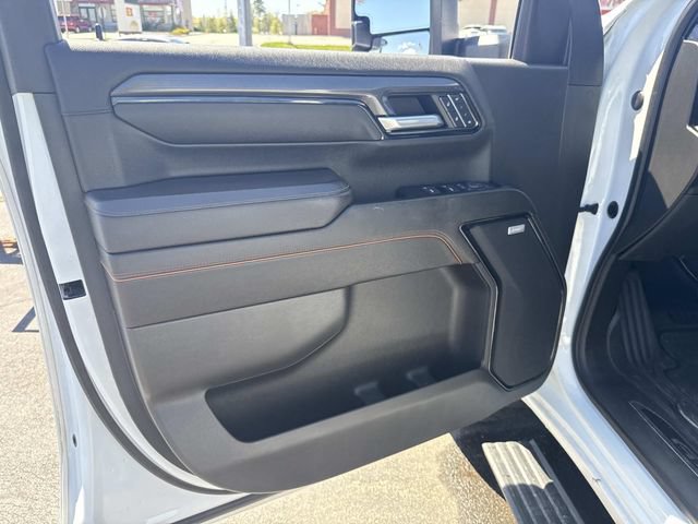 Used 2024 GMC Sierra 2500 AT4 w/ AT4 Premium Plus Package AWD/4WD image 19