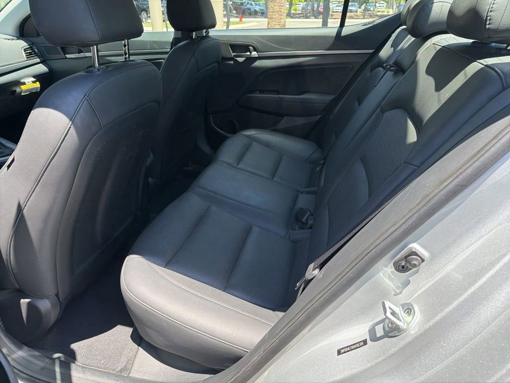 Used 2017 Hyundai Elantra Limited w/ Limited Ultimate Package 05 FWD image 11