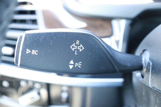 Used 2018 BMW X5 xDrive40e w/ Driving Assistance Package AWD/4WD image 27