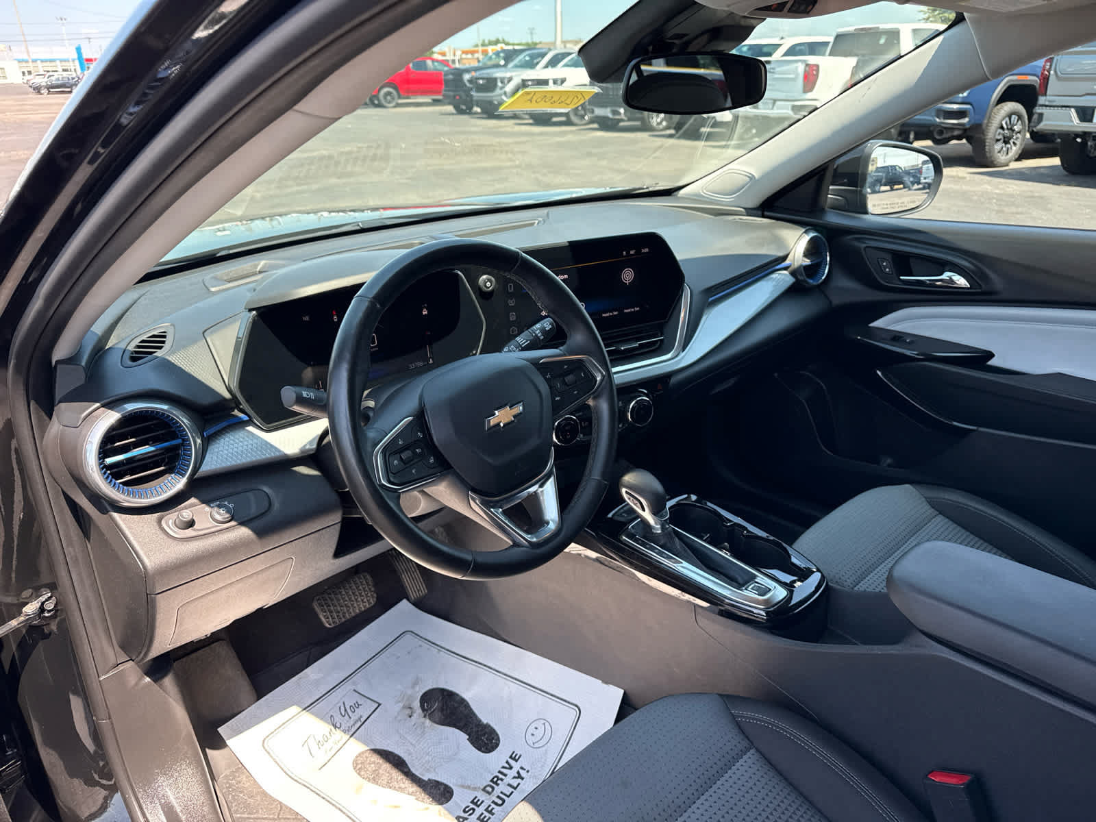 Certified 2024 Chevrolet Trax LT w/ Driver Confidence Package FWD image 12