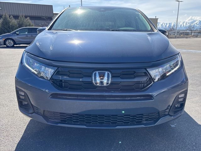 New 2026 Honda Odyssey Touring image 8