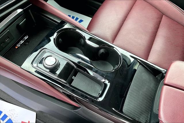 Used 2025 Buick Envision Sport Touring AWD/4WD image 16