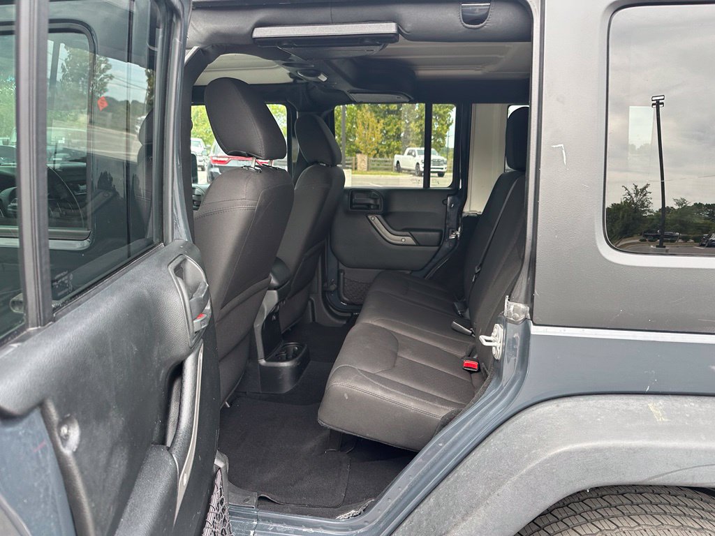 Used 2017 Jeep Wrangler Unlimited Sport w/ Quick Order Package 24S AWD/4WD image 16