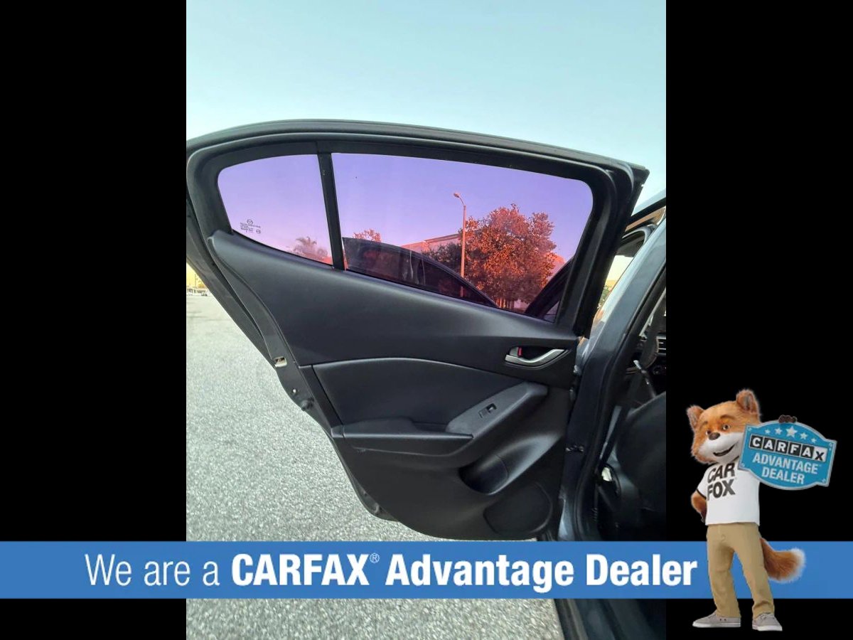 Used 2015 MAZDA MAZDA3 i Sport FWD image 34
