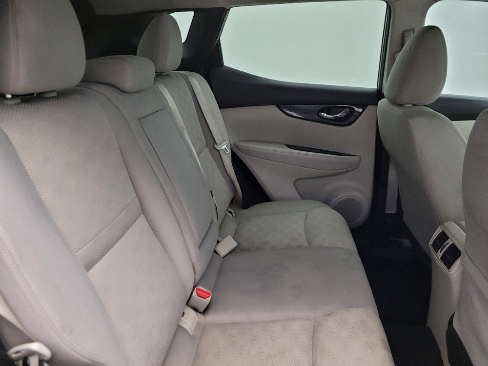 Used 2019 Nissan Rogue Sport SV image 19