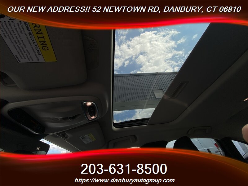 Used 2017 Volvo S90 T6 Momentum w/ Vision Package AWD/4WD image 12